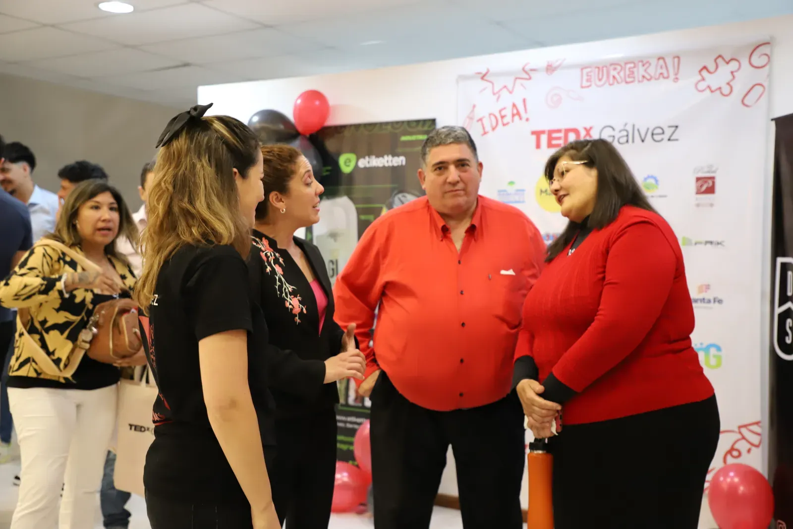 Encuentros y charlas durante el break