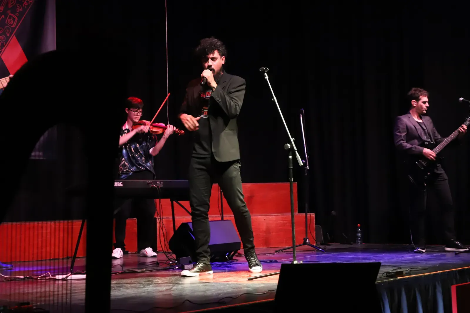 Los Cancheros en el show de cierre