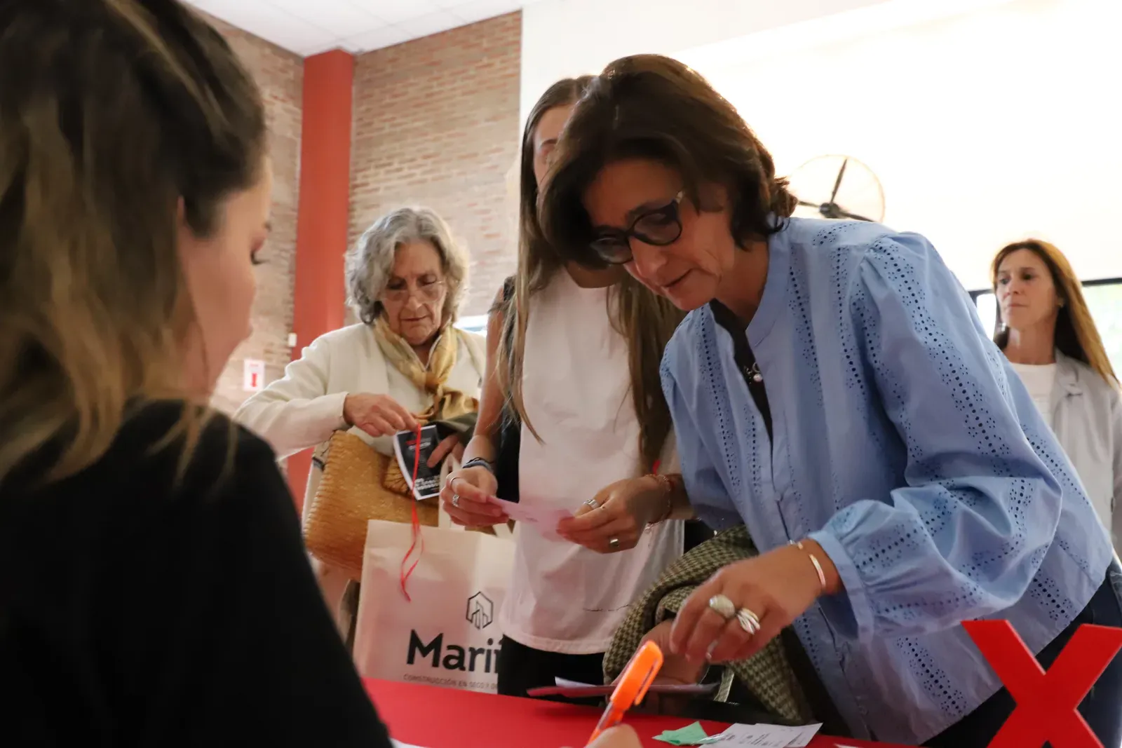 La llegada del público a TEDxGálvez 2024