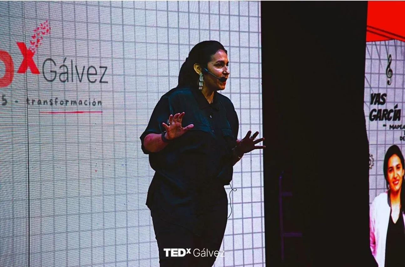 Un momento de TEDxGálvez 2025 · Transformación